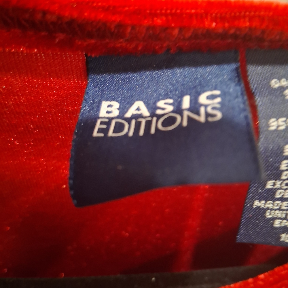 Basic Editions Red Velvet Dress - Picture 7 of 10